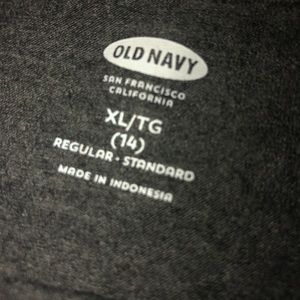 Old navy long sleeve shirt